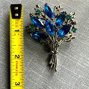 Vintage Rhinestone Brooch
